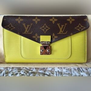 Louis Vuitton Wallet